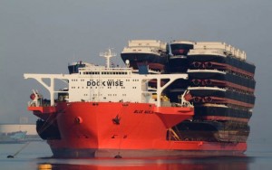 کشتی بزرگ باربری