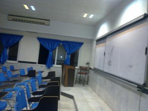 کلاس خالی دانشگاه