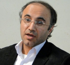 نادر منصورکیایی